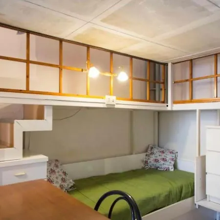 Apartmán Cozy Furnished In The Hearth Of *